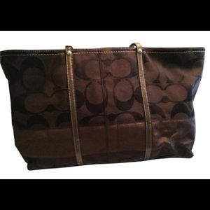 Large Signature Stripe Brown/Bronze Tote